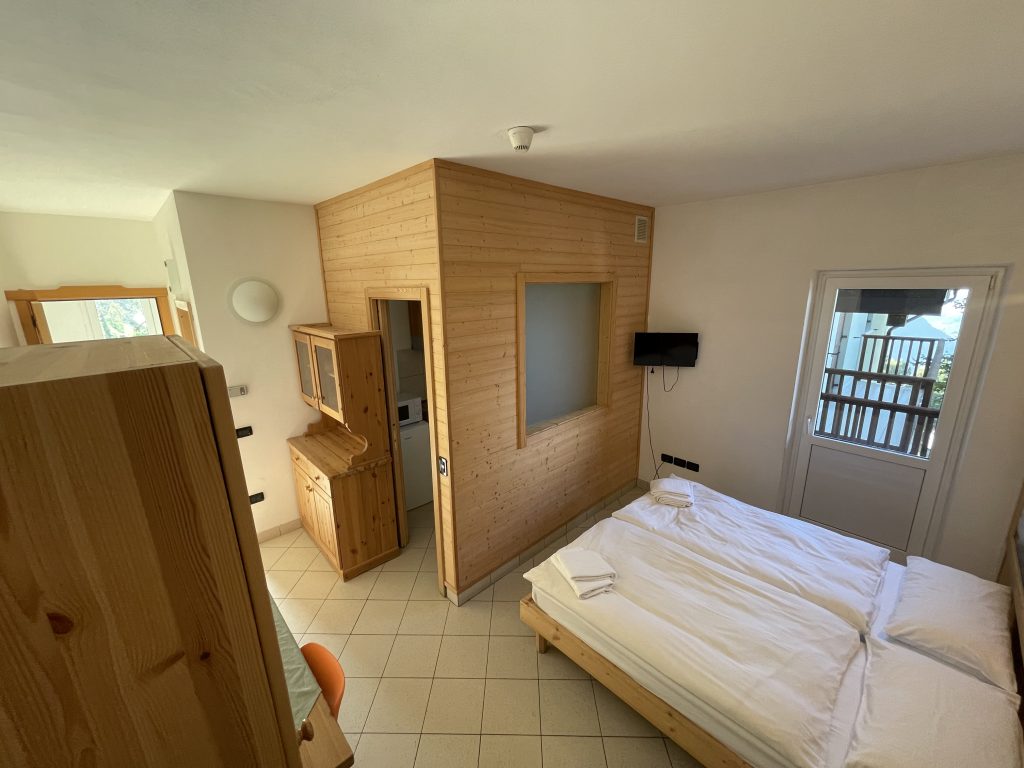 family room 1