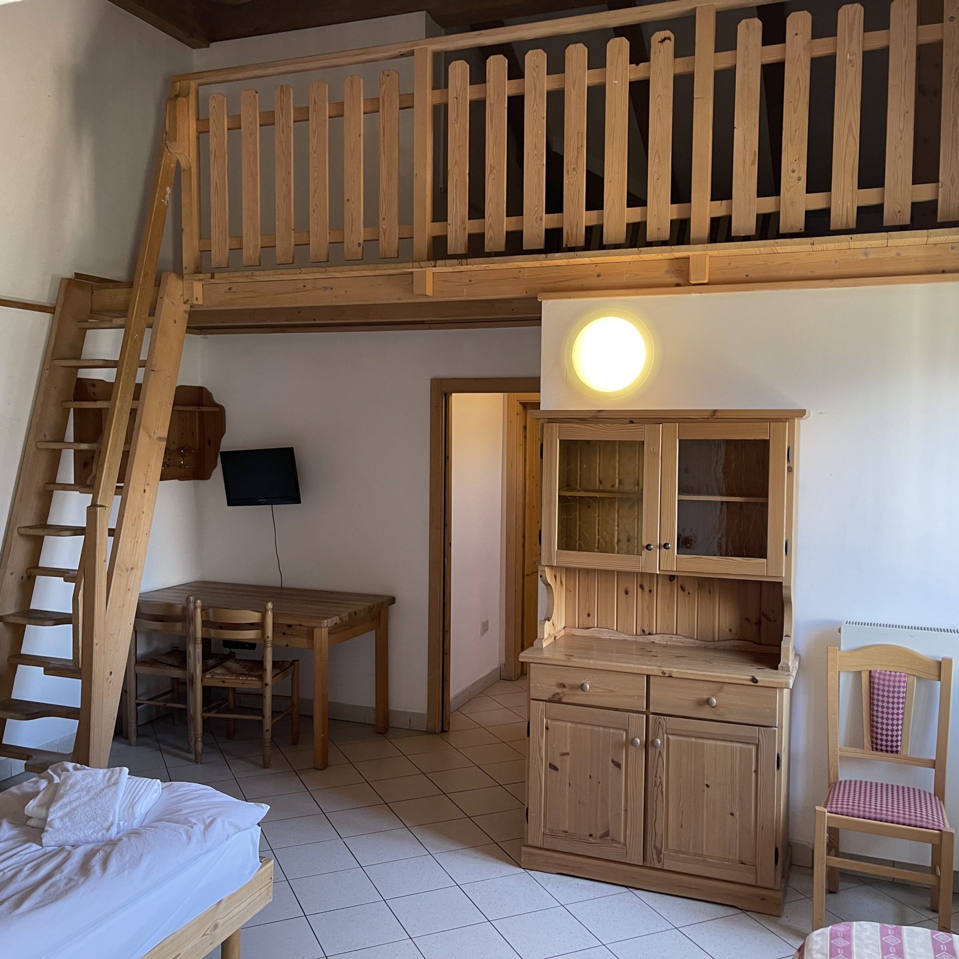 family room 4