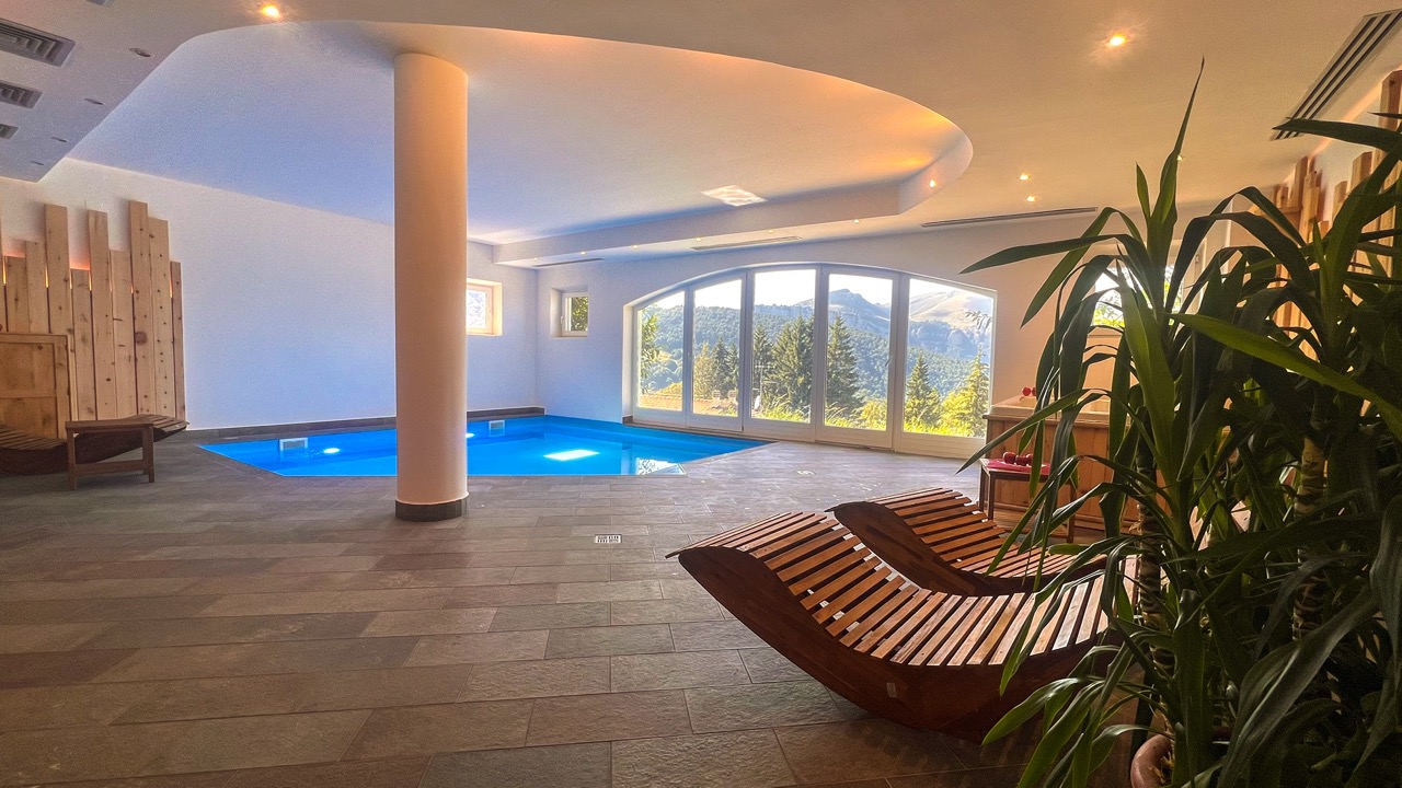 piscina wellness polsa